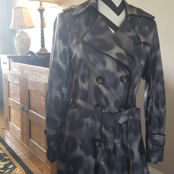 Spring jacket.  New With Tags. - Picture 2 of 5